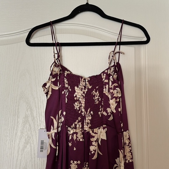 Reformation Marguerite Silk Dress - Picture 5 of 8